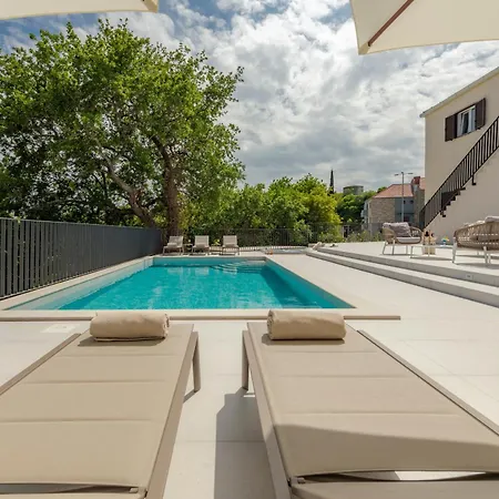 Mavis - 10 Minutes To Dubrovnik Villa